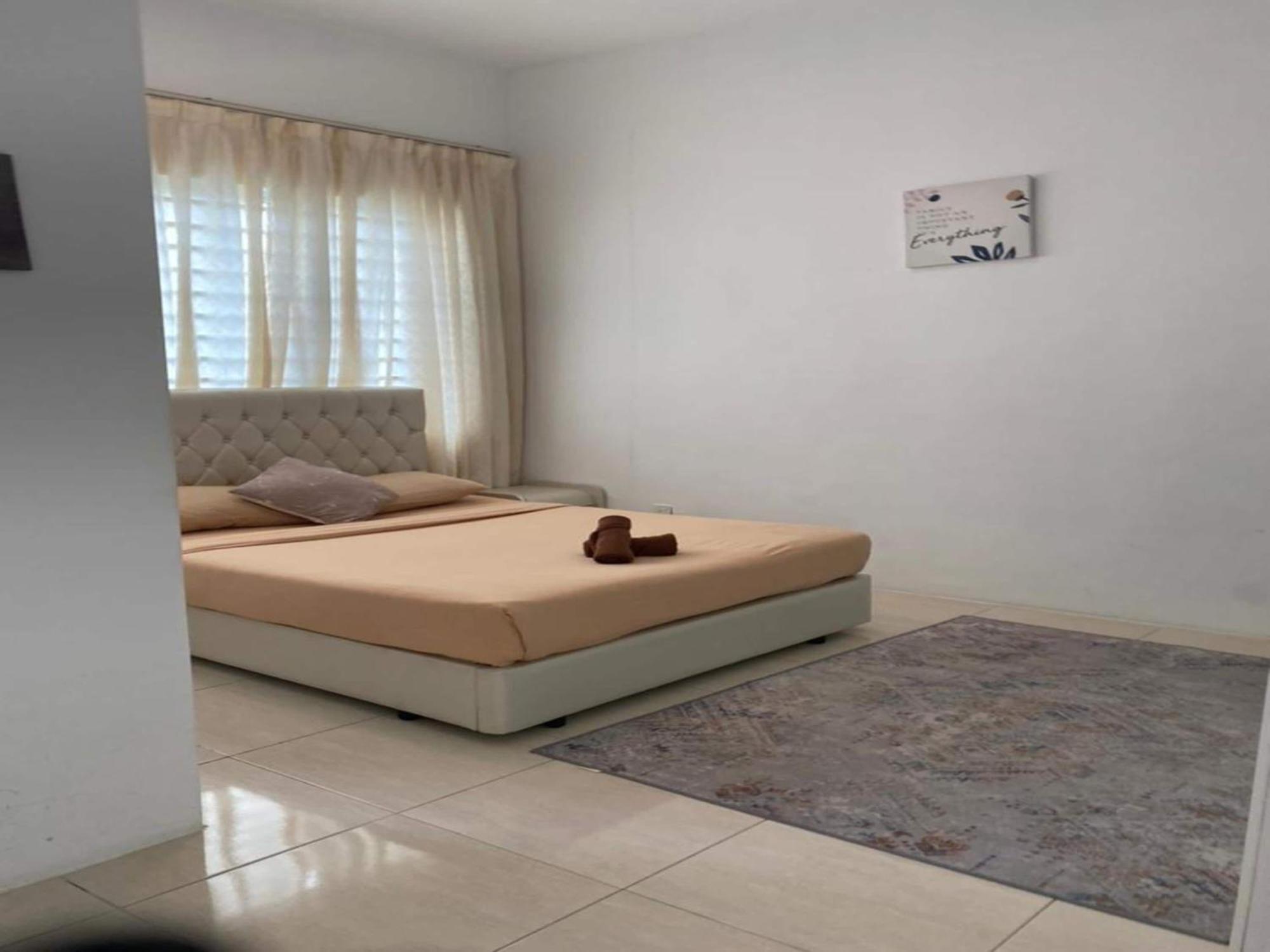Oyo 91086 Bayu Service Apartment クア エクステリア 写真