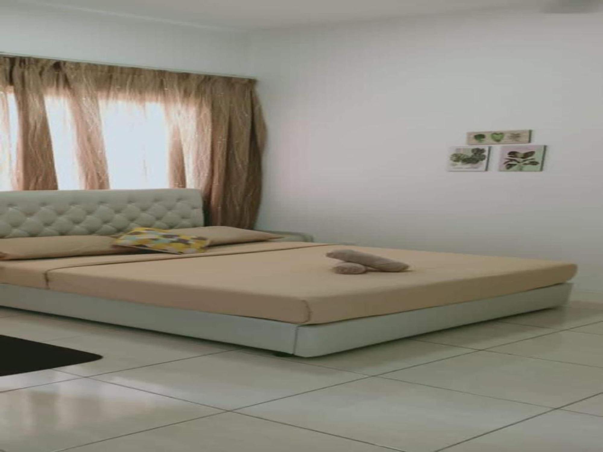 Oyo 91086 Bayu Service Apartment クア エクステリア 写真